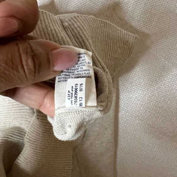 American Eagle Men’s V-Neck Cotton Sweater XL Gray Athletic Fit - Picture 10 of 11